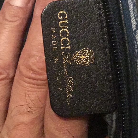 VIntage GUCCI like new large bag - Picture 7 of 10